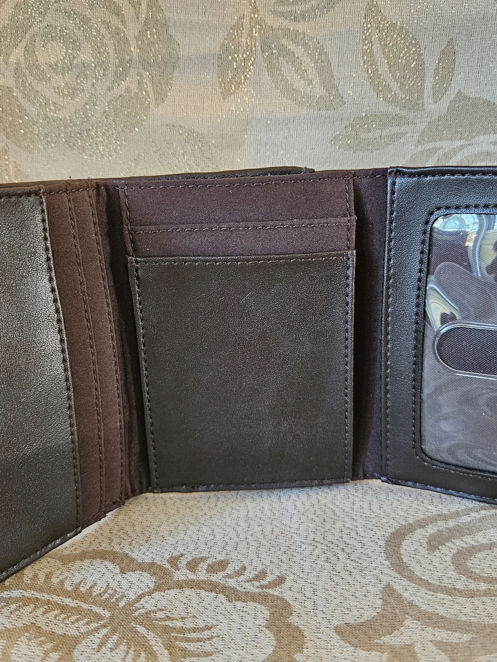 Nine West Women's Brown Leather Wallet